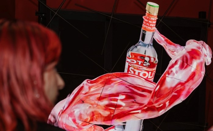 Stoli Vodka: Νέα καμπάνια στην καρδιά της Αθήνας